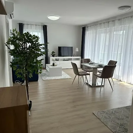 Korosi Apartman Apartment