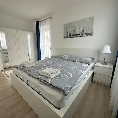 Korosi Apartman Apartment *